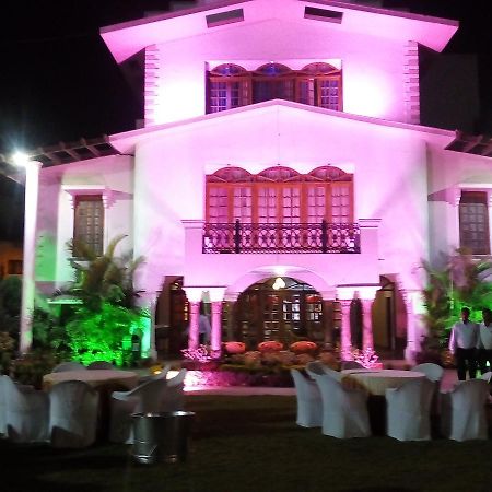 Celebration Hotel And Resort Rewa エクステリア 写真